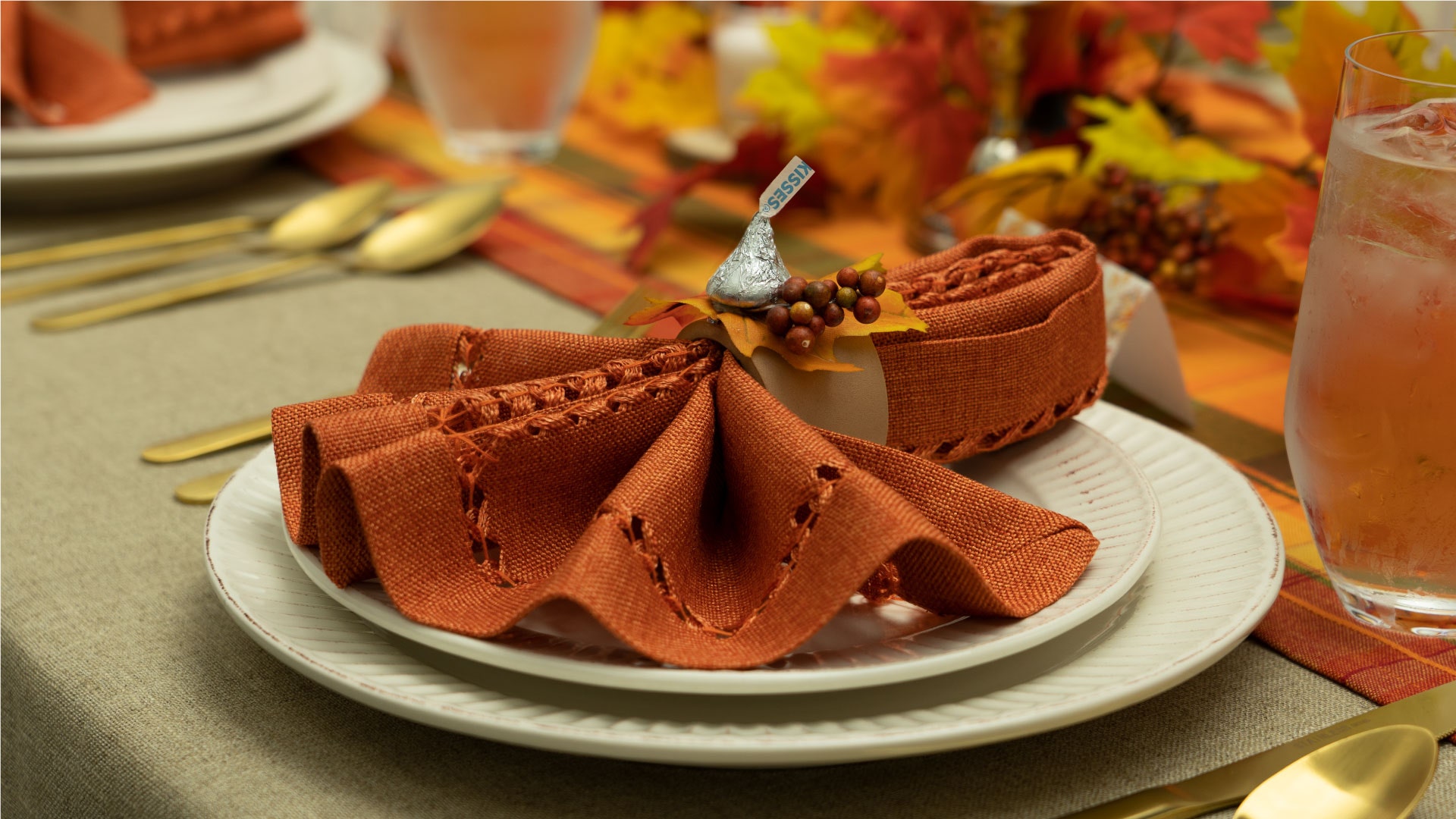 DIY Thanksgiving Napkin Rings | Crafts