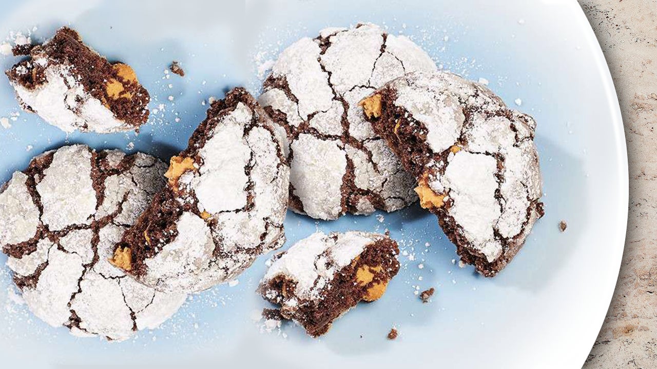 reeses crinkle cookies